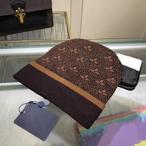 Fashion Designer Hats Men's and women's beanie fall/winter thermal knit hat ski brand bonnet High Quality plaid Skull Hat cp brown Luxury warm toque cap