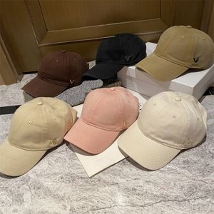 YY2023 Fashion Ball Hats Designer Hatts Ball Caps Spring and Fall Hats Cotton Visor Hatts For Men, Women Trucker Hats 881Q1