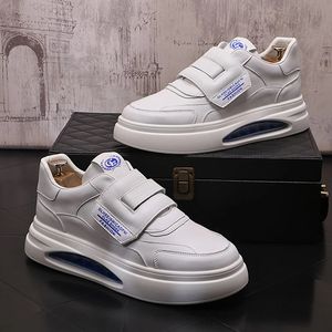 Nuovi uomini di design di lusso tutti i giorni tutti abbinati cuscino d'aria bianco scarpe causali appartamenti mocassini sport maschili scarpe da ginnastica da passeggio Zapatos