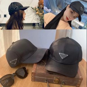 Tasarımcı Cap Beyzbol Kapağı Casquette Hat Buck Hat Beanie Unisex Erkekler Kadın Takılmış Şapkalar Günlük Boş Zaman Tasarımı Çok Renk İşlemeli Yıkanmış