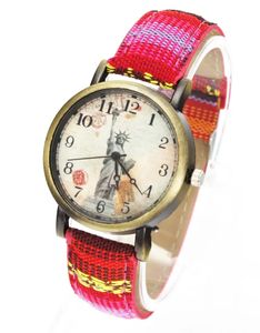 Relógios de pulso Estátua da Liberdade Banda de Tecido Denim Multicolor Alça de Lona Cinto de Tecido Moda Unissex Relógio de Pulso de Quartzo