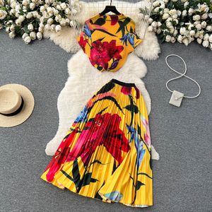 Summer Runway Pleated Flower Print 2 Piece Suit Women Raglan Sleeve Stretch Pullover Top+A-Line Long Skirt Female Matching Set 2024