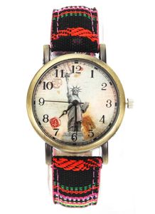 Orologi Orologi da polso di alta qualità Statua della libertà Cinturino in tessuto denim Cinturino in tela multicolore Cinturino in tessuto Orologio da polso al quarzo unisex di moda