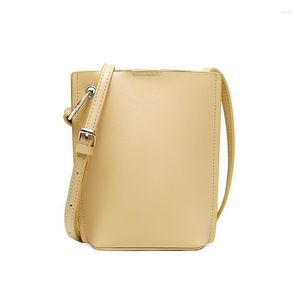 Kvällspåsar 2023 Trend japansk stil färsk axel messenger enkla kvinnor klaff mobiltelefonpåse mini crossbody väska bolsa feminina