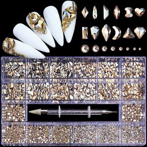 Falska naglar Big Box Nail Art Rhinestones Dekorationer Mix Crystal Nail Charms Diamond Luxury Jewelry Gems Nail Supply Manicure Accessories 230609