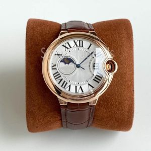 최고 패션 자동 기계식 셀프 와인딩 시계 남자 골드 실버 다이얼 사파이어 유리 40mm 클래식 한 달 상 디자인 손목 시계 캐주얼 가죽 스트랩 시계 1623