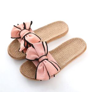 Kadınlar Yaz Sıradan Slaytlar Konforlu Beyaz Pembe Keten Terlik Çizgili Yay Keten Flip Floplar Platform Sandalet Bayanlar Açık Mekan Ayakkabıları