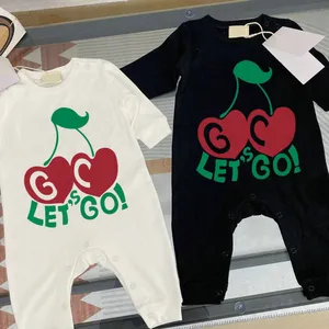 Stokta%100 Pamuklu Bebek Doğum Boy Boy Boy Kız Tasarımcısı Marka Mektup Kostüm Tulumlar Giysiler Tulum Çocukları Bodysuit Bebekler Kıyafet Romper Outfi G8080