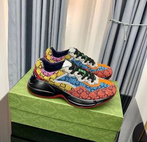 Rhyton Sneakers Buty Designer Buty Multicolor Beige Men Treners Vintage Luksusowe Chaussures Dam Casual Skórzany Sneaker Rozmiar 35-45 5YTB