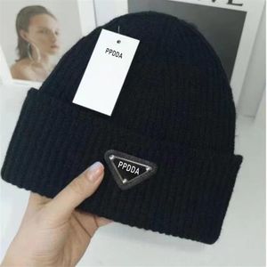 Вязаная шляпа Luxury Brand Designer Cool Beaniecap Мужская и женская мода универсальная кашемирная буква. Случайная шляпа Th281z