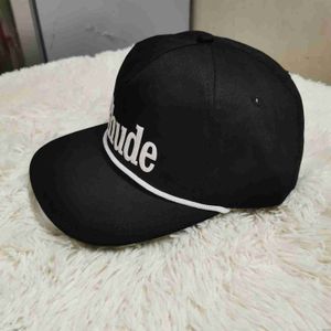 Design Lettera Ricamo Bend Fashion Wave Cap Maschio Hip Hop Ball Caps Mesh Femminile Cross Punk Cappelli da baseball Ultimo Mddr