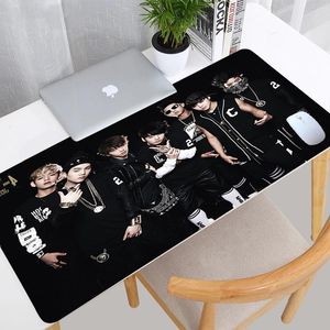 Pads Kpop Bangtan Boys 900x400 Myse Pad Komputer Dywan Dibet Mata PC Gamer Desk XXL MOUSEPAD NA PC PAD PAD KEDYBOOD MAT MAT