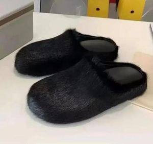 Fashion Fur Slippers Women Round Toe Horse Hair Slides Female Black Rose Red Green Mules Shoes Flat Half Slipper Woman Casual plush shoess size 39 40 41 42 43 44 45