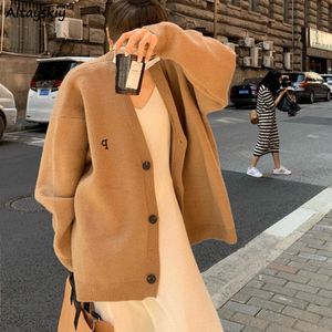 Sigtificati 2022 Nuovo cardigan di arrivo per donne in stile pigro sciolto allmatch High Street Fashion Letter accogliente ULZANG HARAJUKU Knitwear Chic BF