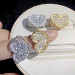 Band Rings Big Heart Shaped Ring Full Paved White Baguette CZ Iced Out Bling Square Cubic Zircon Fashion Lover Jewelry for Women Men J230612