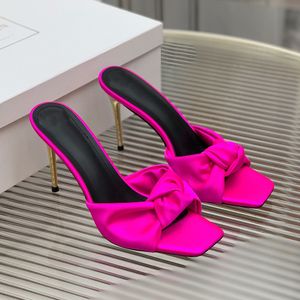 Сатиновый шелк Silk Slim Heels Slippers Mule Slides Sandals Металлические каблуки Скальитесь на ботинке на высоком каблуке Женская роскошная дизайнер