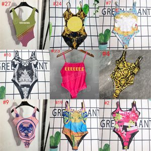 Womens Designers Swimsuits Bikinis Set Vacation Swimwear Summer Bathing Suits Beach Fashion Sexy Bikini Clothes