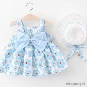 Flickas klänningar sommar nyfödda babykläder spädbarn flicka söt tryck ärmlös bomullstrand prinsessa r230612