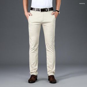 Spodnie męskie letni garnitur biznesowy 2023 Mężczyzny Mężczyźni daje Slim Wygodny oddychający oddech proste nogawki płaski przód
