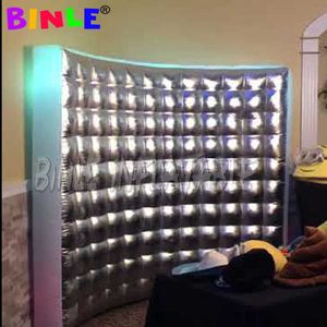 Parede de cabine de fotos inflável iluminada por LED personalizada parede de ar inflável com cor branca prateada para show de DJ