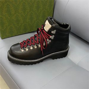 Botas de luxo de grife para homens, trabalho de inverno, chuva de neve, triplo branco, preto, camuflagem Eur 38-45, botas de escalada