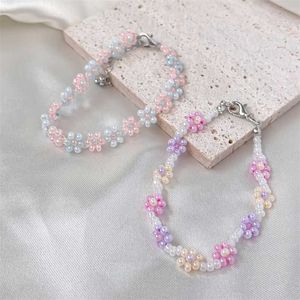 Charm-Armbänder, niedliche Perlen-Blumen-Armbänder in zwei Stilen, minimalistischer Stil, handgefertigtes Rocailles-Armband, Fairycore-Armbänder, Geschenk für sie Z0612