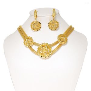 Necklace Earrings Set Moroccan Women's Gold Plated Hollow Ball Two Piece Birthday Anniversary Accessories Wedding Jewelry