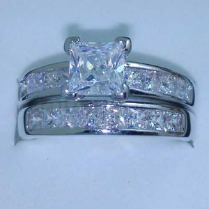 Bandringar lyxstorlek 5/6/7/8/9/10 smycken 10kt vitt guldfylld Topaz Princess Cut Simulated Diamond Wedding Ring Set gåva med Box J0612