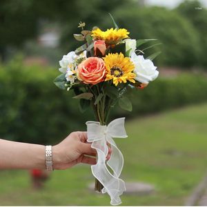 Fiori decorativi Girasole artificiale Bouquet ibrido Sposa damigella d'onore con fiore Evento Festa nuziale