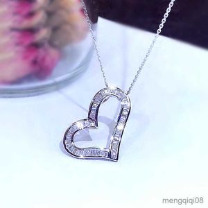 Pendant Necklaces Korean Fashion Fresh Style Heart Necklace for Women Inlaid Shiny CZ Stylish Versatile Girl Party Jewelry R230612