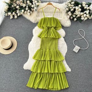 Abiti casual Clothland Sexy Ball Gown Strap Dress Ruffle Layers Senza maniche Backless Elastico One Piece A Line Maxi Vestido QB872