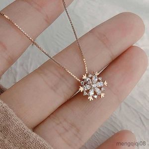 Kolye Kolyeler Kadın Kızlar Popüler Kar Tanesi Parlayan Kristal Kolye Rhinestone Kar Yeni Yıl Hediye Takı R230612