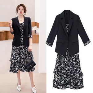 Coreia Japão 2023 Primavera Outono Roupas Simples Gelo Seda Fina Pequeno Blazer Feminino Casaco Vestido Sling Duas Peças Terno Conjunto Preto Branco