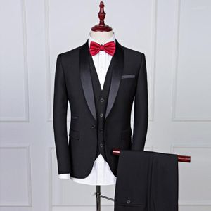 Mäns kostymer Mäns solida färg plus storlek tre stycken set för män brittisk stil formell affär smal stilig brudgum bröllop kostym terno