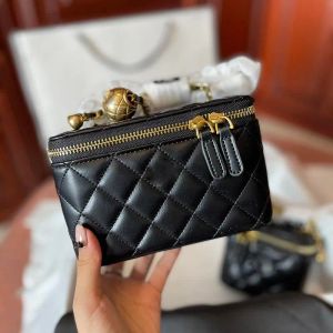 Designer Famous Box Bags Adjustable Shoulder Strap Quilted Cross Body Mini Genuine Leather Top Quality Cosmetic Vanity Handbags