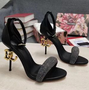 Hochwertige Luxusmarken Lackleder Sandalen Schuhe Pop Heel Vergoldet Carbon Nude Schwarz Rot Pumps Gladiator Sandalias mit Box.EU35-42 Kostenloser Versand