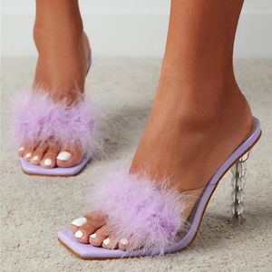 Liyke dziwny styl przezroczyste wysokie obcasy przezroczyste kapcie modne fioletowe futrzowe pióra letnie sandały podglądające butę butów damskie slajdy