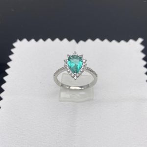Cluster Rings Selling European Fashion 925 Sterling Silver Exquisite Ring Platinum Gem Turquoise Crystal Jewelry Gifts