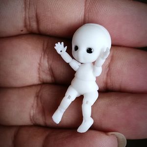 Dockor mini Pocket Lail Doll 3,5 cm höjd Multi Joint Movible 3D Eye Harts Girls Play House Diy Toy Gifts No Make Up 230613