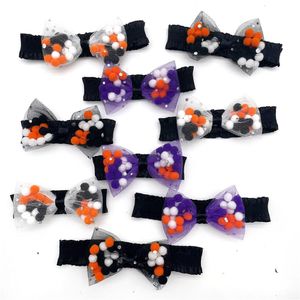 Akcesoria 50pcs psy Halloween Psy Akcesoria Akcesoria urocze pluszowe piłki krawę