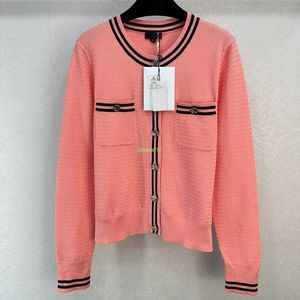 23ss FW Women's Sweaters Knits Designer Tops With Letter Buttons Milan Runway Brand Designer Crop Top Shirt High End Cotton Elasticity Cardigan Jacket Outwear