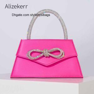 Totes Women Rhinestone Bow Satin Handväskor Elegant Boutique Crystal Top Handtag Afton Koppling Purses Chain Crossbody Bags Wedding Party