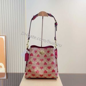 Summer 2023 Women's Bag Classic Vintage Love Print Bucket Bag Shoulder Bag with Large Capacity Crossbody Design, Versatile Brown and Red for Commuting