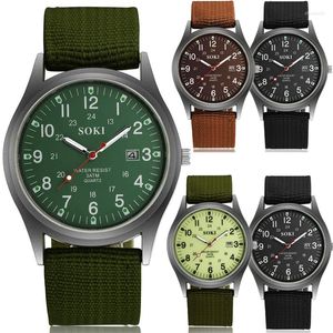 Orologi da polso SOKI Canvas Abbigliamento Orologio da uomo Moda casual Regalo Calendario militare Desiderio Attivismo studentesco Quarzo