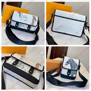 Archich Messenger Bag Men Courier Torby Projektant Christopher Mini Torebka Modela telefon komórkowy Pocket Cross Crossbody Portfel 4A Jakość obrazu zwierzęcia Projekt Dhgate Sacoche