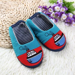 Slipper Kids Frühling Herbst Anti Slip Home Schuhe für Jungen Mädchen Cartoon Schiff weiches Babyrutschen Innenkindinstallationen 230613