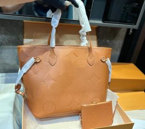 Designer Kvinnor Onthego Handväskor Prägling av tygväska Damer Composite Lady Clutch Bag Axelväskor Kvinnväskan Wallet Shoppings Handväska