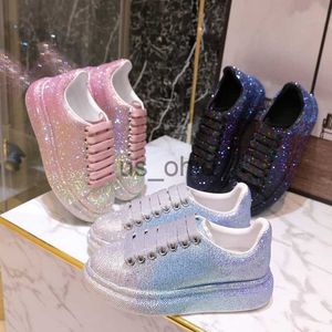 Klänning Skor 2022 Höst Läder Kvinnor Skor Ny stil Mode Rosa Plattform Skor Ins Plattformar Sneakers Tide Shine Bling Rhinestone Skor J230613