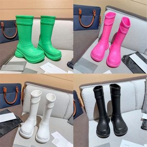 Damen-Stiefel, Regenschuhe, Damen-Gummi-Regenstiefel, Loch, modische Plateauschuhe, wasserdichte Designer-Schuhe von Doc Martens