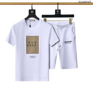 2023mens Beach Luxurys Designers Fashion Leisure Tracksuits Summer Suits T Shirt Seaside Holiday Shorts Shorts Set Man Women Luxury Set Outfits Sports 2Z2N